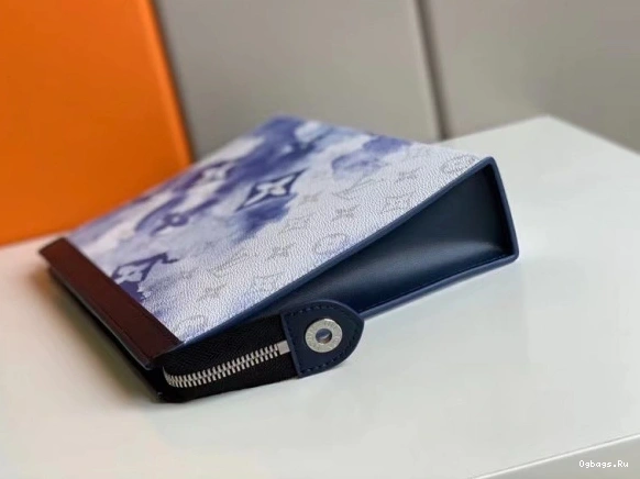 VUITTON VOYAGE LOUIS POCHETTE MM 1217